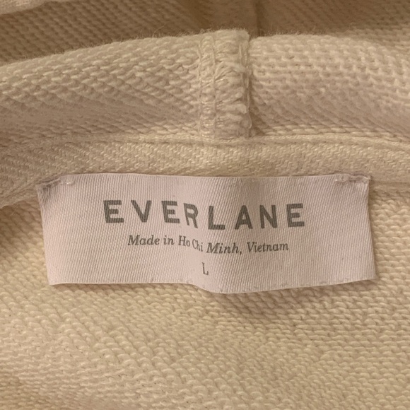 EVERLANE The 100% Human Typography Hoodie - Picture 8 of 9